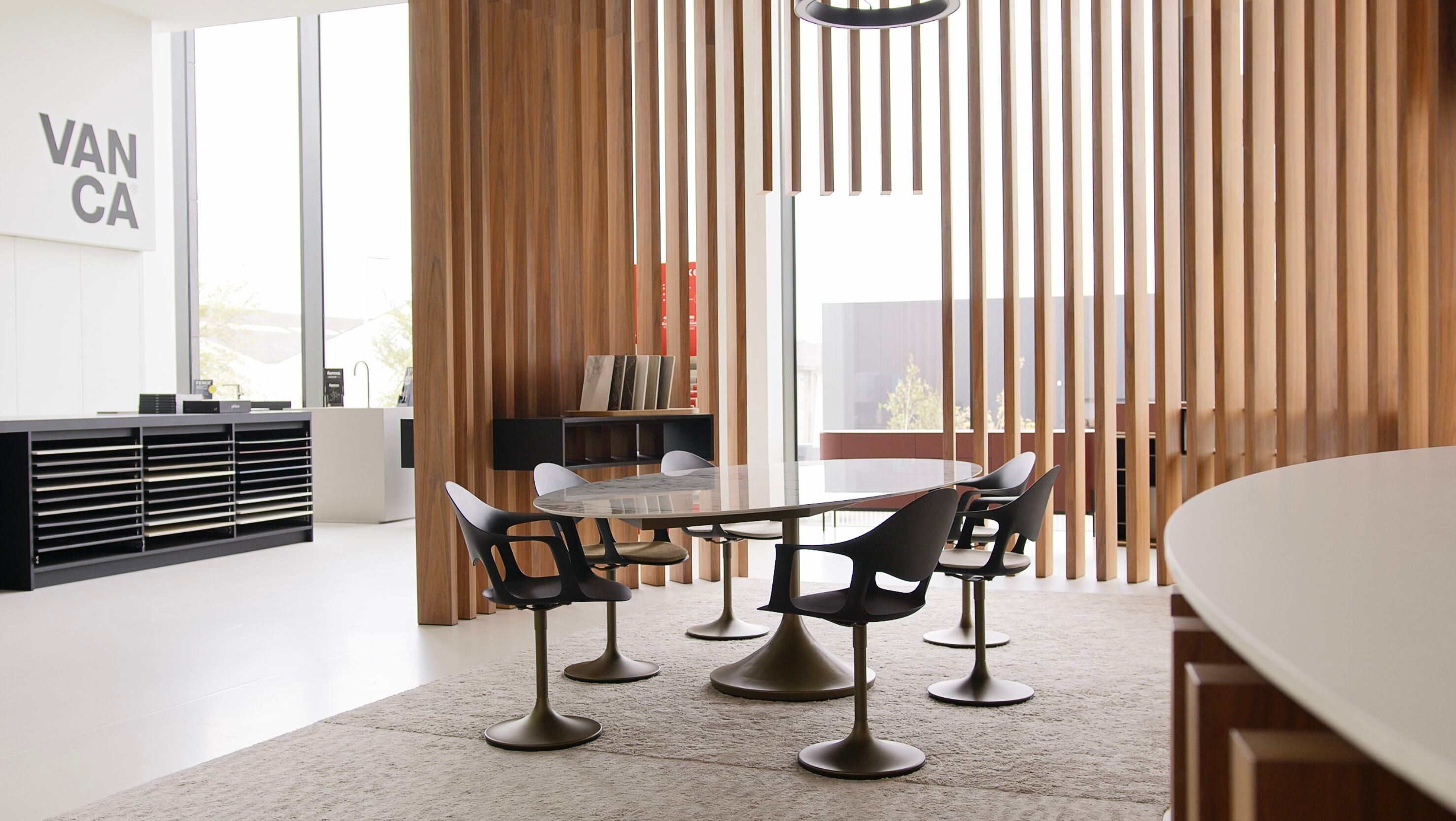 Овальный стол в Ксерамике Joli Central ARCH-00146324 - Вид №2