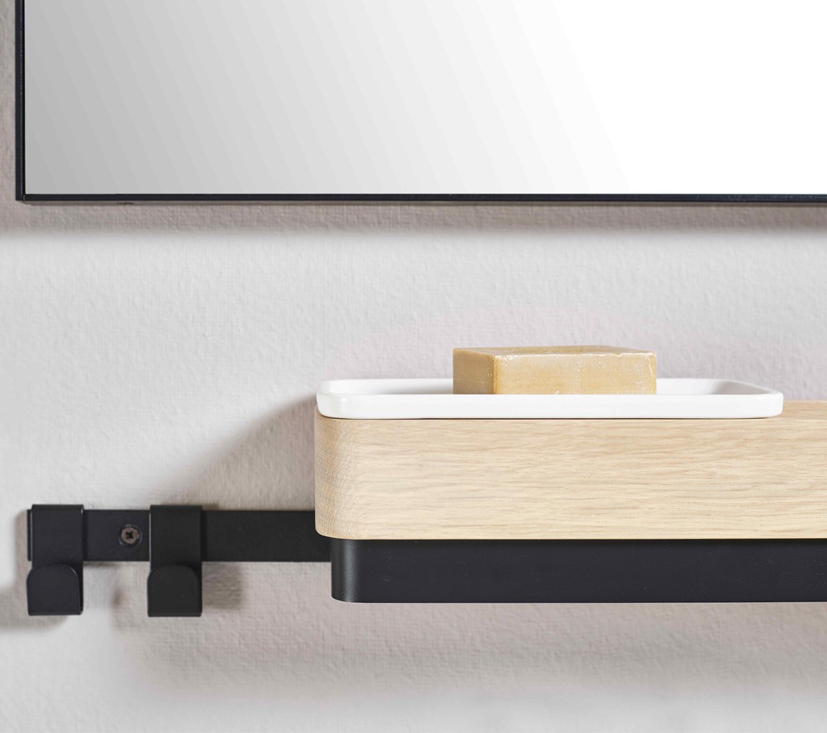 Ex.T ROW 16B Многофункциональная черная рейка с дубовым подносом EXROW16B/NE  - Вид №6