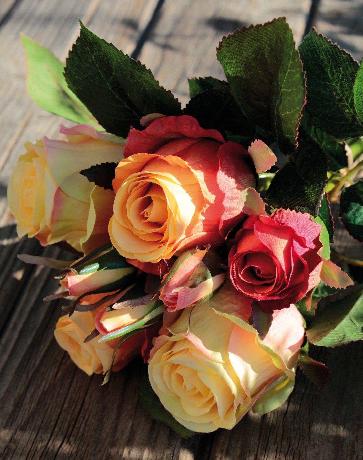 2607 306 a3 Искусственный букет роз, 7-цветков, 28 см, желто-оранжевый H-andreas  - Вид №2