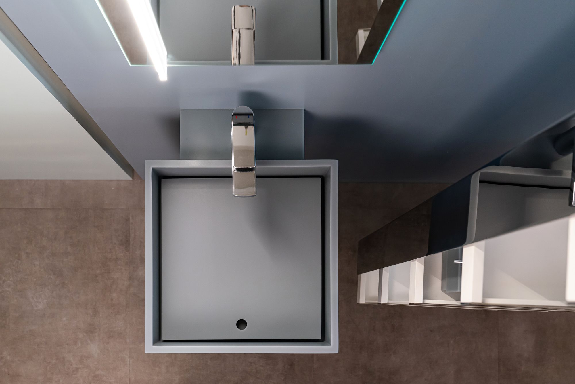 Квадратный подвесной умывальник из смолы Vallvé WALL ARCH-00143071 - Вид №3