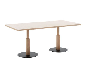 Деревянный прямоугольный стол