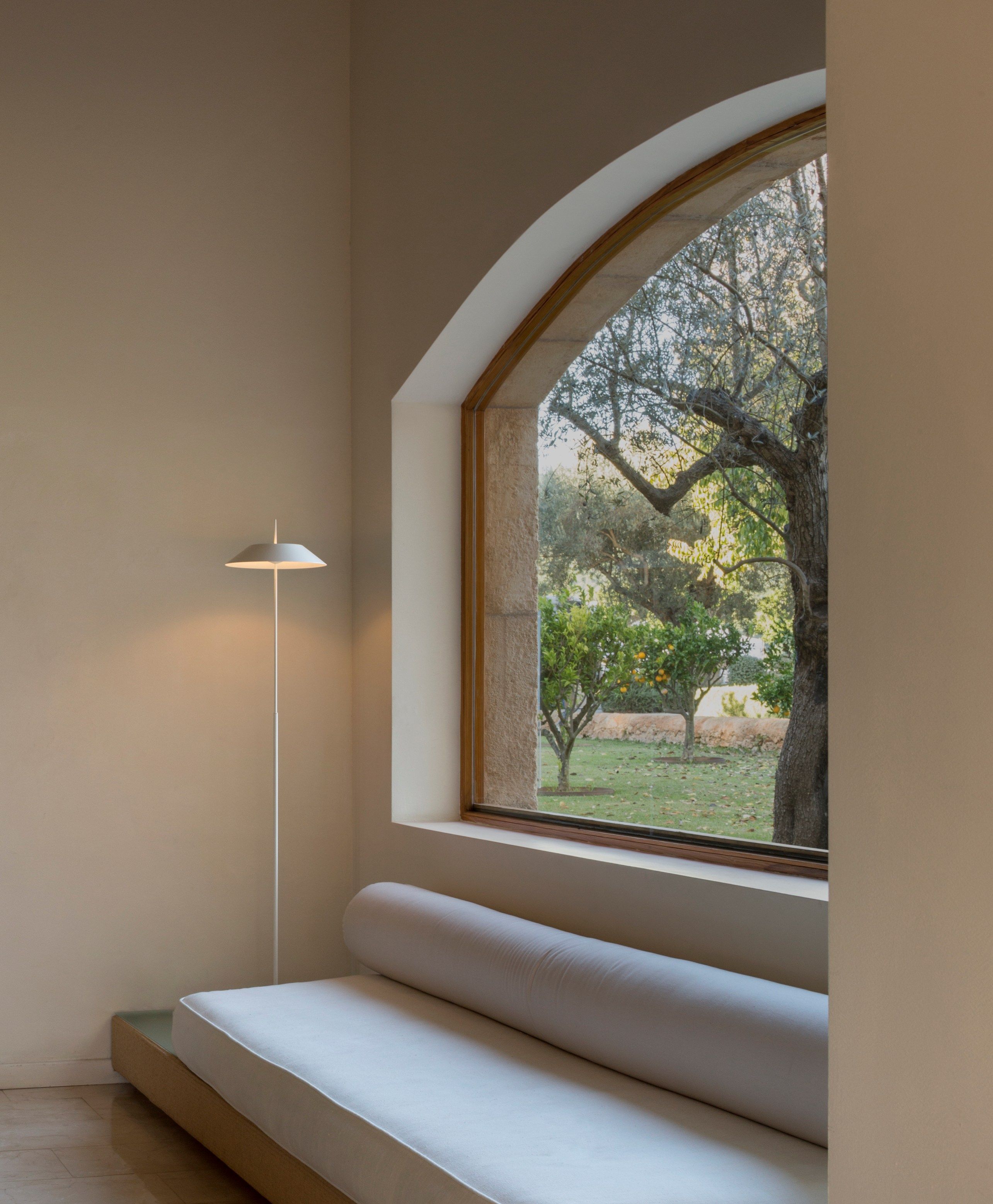 Светодиодный торшер с диммером Vibia ARCH-00060911 - Вид №1