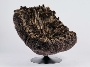 Полиэфирное кресло