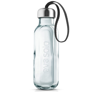 541048 Бутылка, 500 мл, переработанное стекло, черная Eva Solo