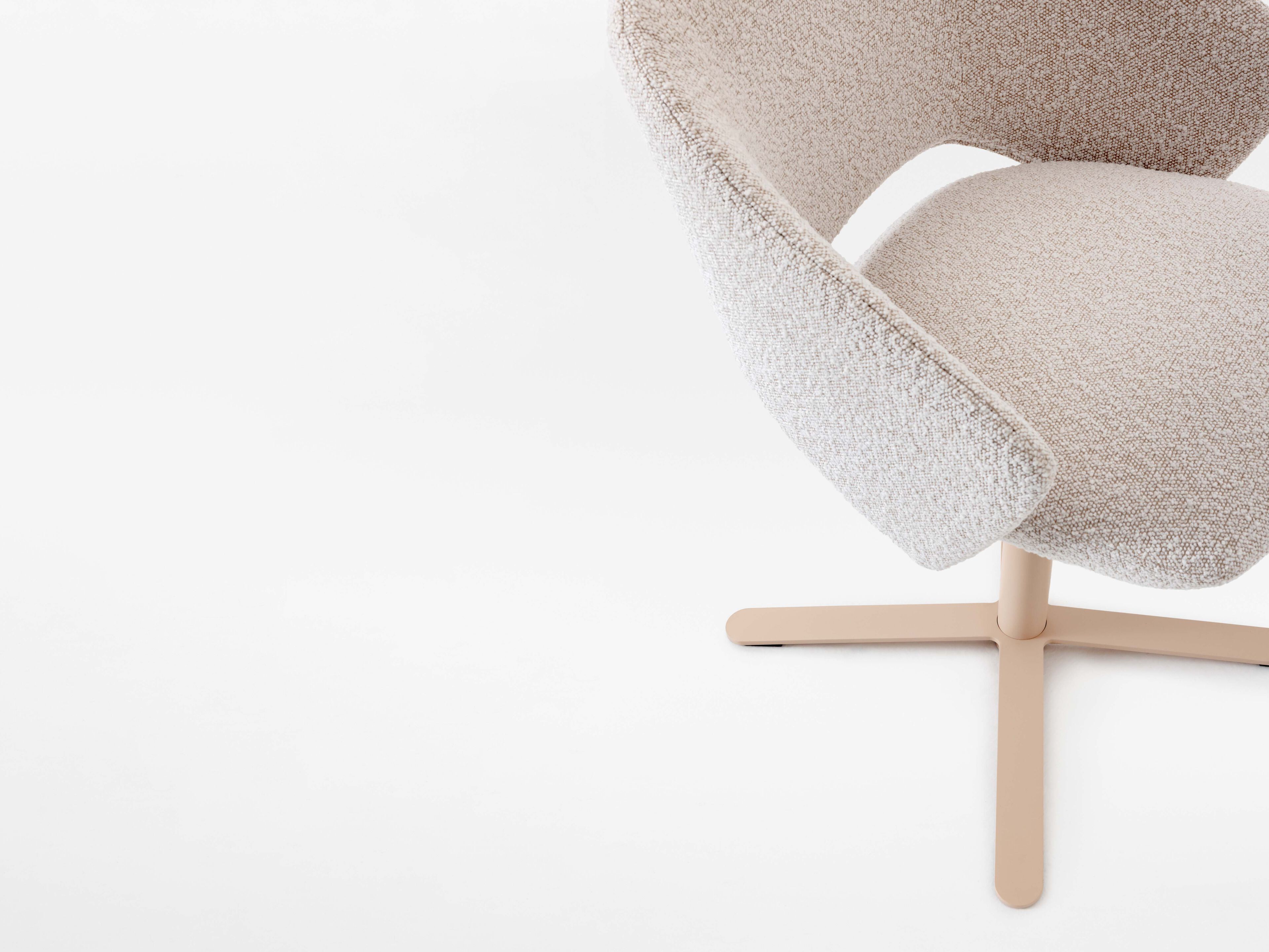 Тканевый мягкий стул с подлокотниками Mara Icon ARCH-00016478 - Вид №1