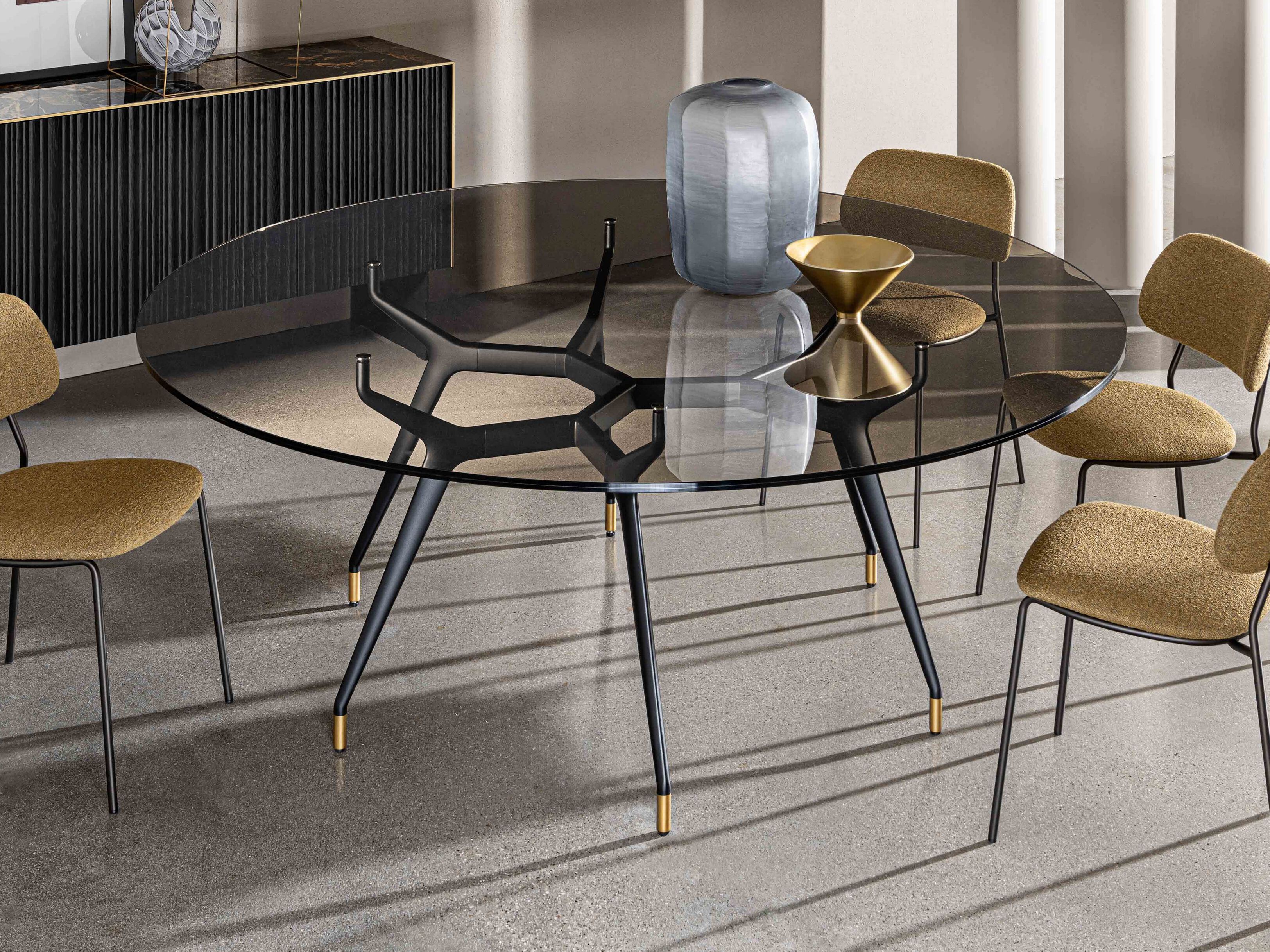 Круглый обеденный стол из алюминия и стекла Sovet Italia Arkos ARCH-00110239