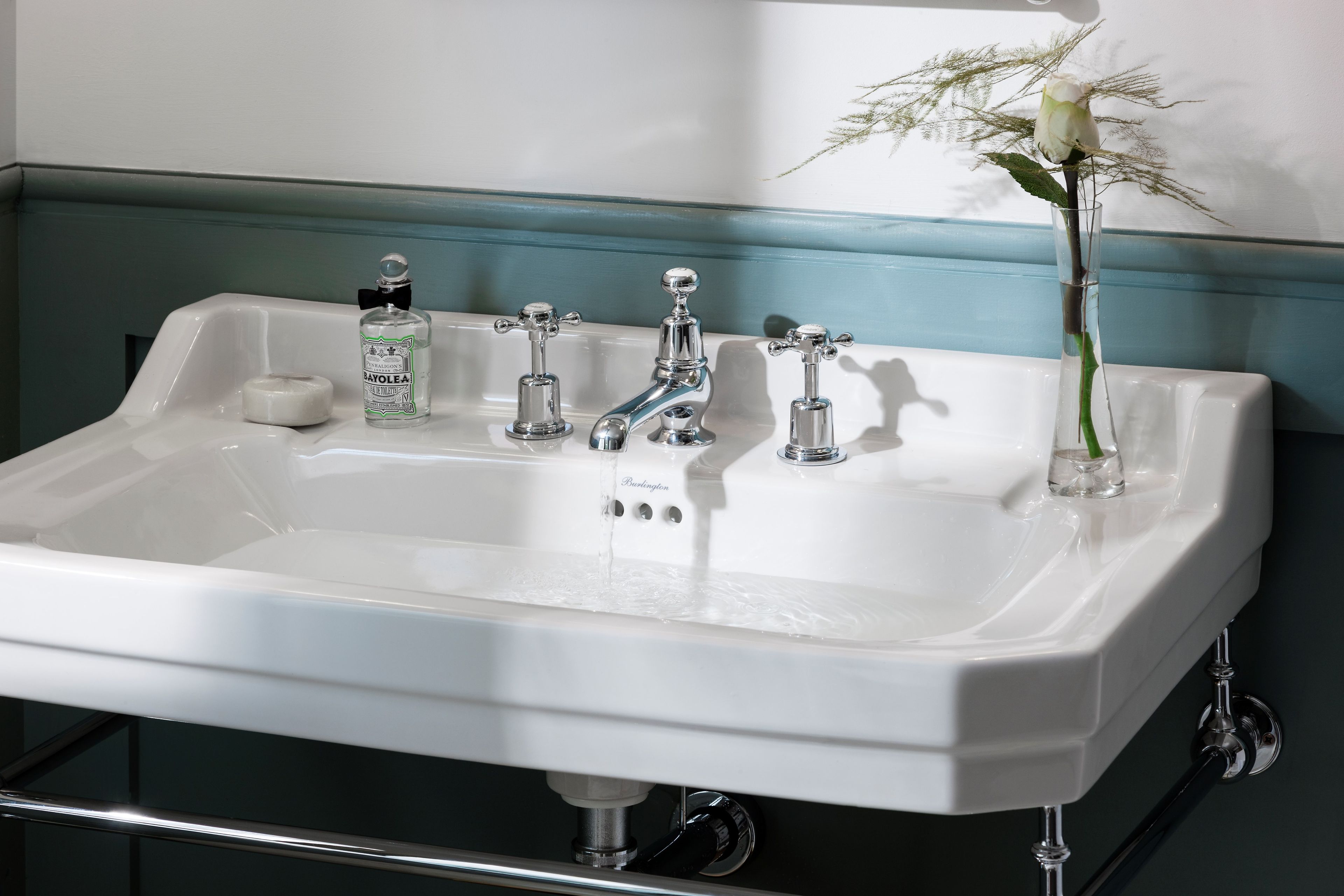 Смеситель для раковины с 3 отверстиями Burlington CLAREMONT ARCH-00119809 - Вид №4