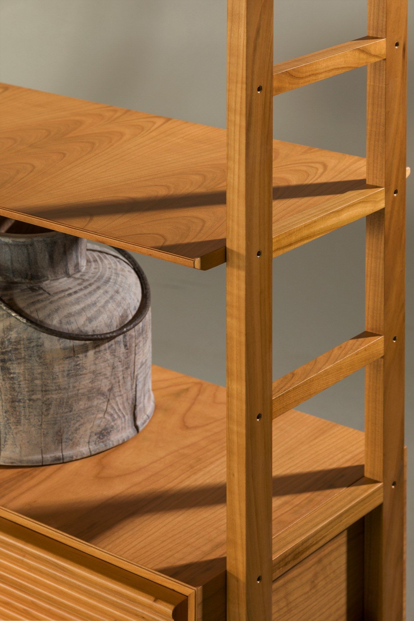 Двухсторонний книжный шкаф из вишни Morelato ARCH-00110421 - Вид №5