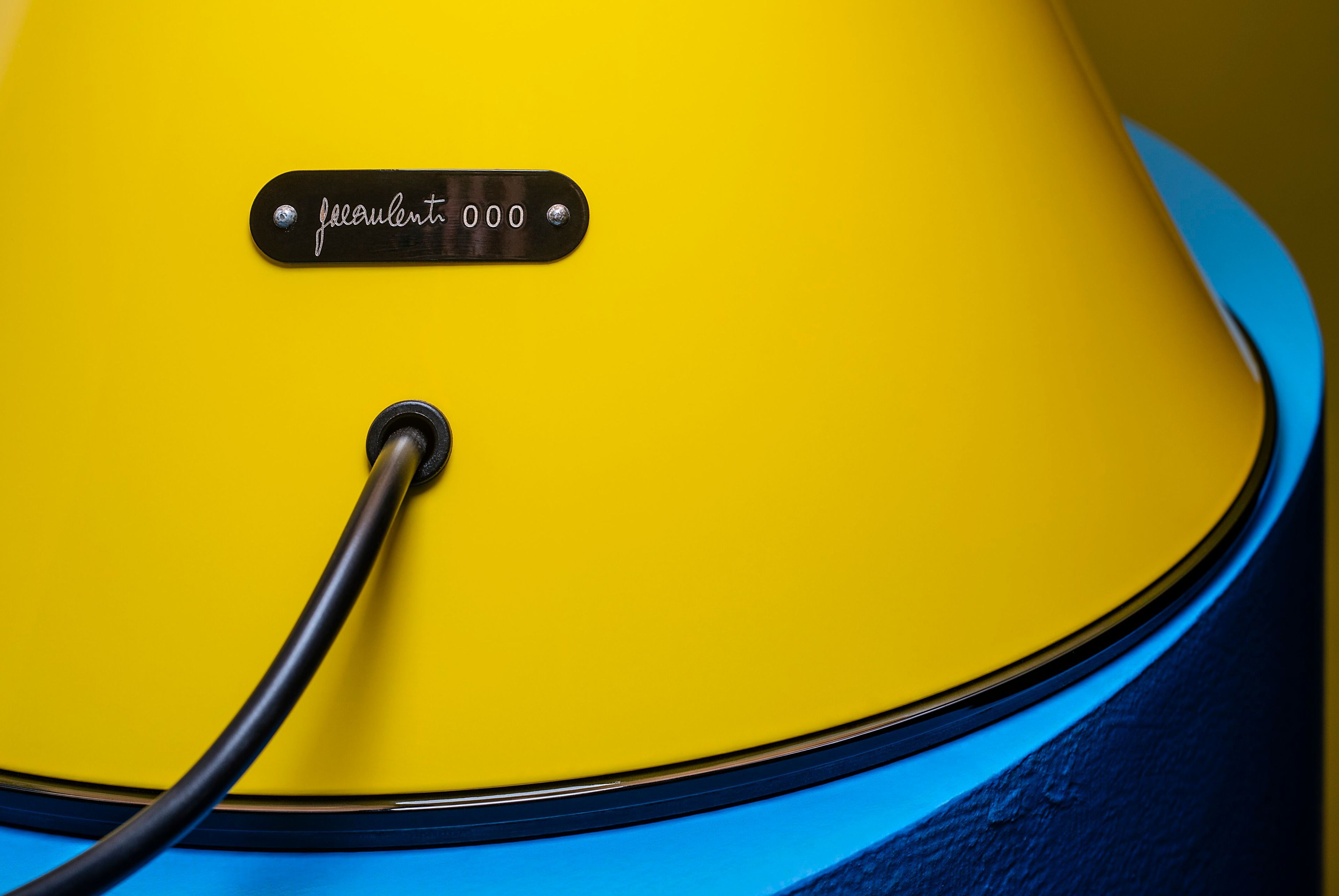 Настольная лампа из нержавеющей стали с метакрилатным абажуром In Stock Martinelli Luce ARCH-00148505