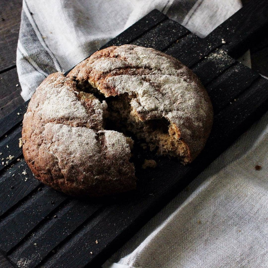 Разделочная доска деревянная прямоугольная с ручкой 48 см "Поле" черная FUGA ДОСКИ РАЗДЕЛОЧНЫЕ 123528 Чёрный  - Вид №7