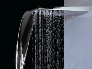 tender rain Настенная душевая лейка из латуни с системой защиты от накипи Arethusa