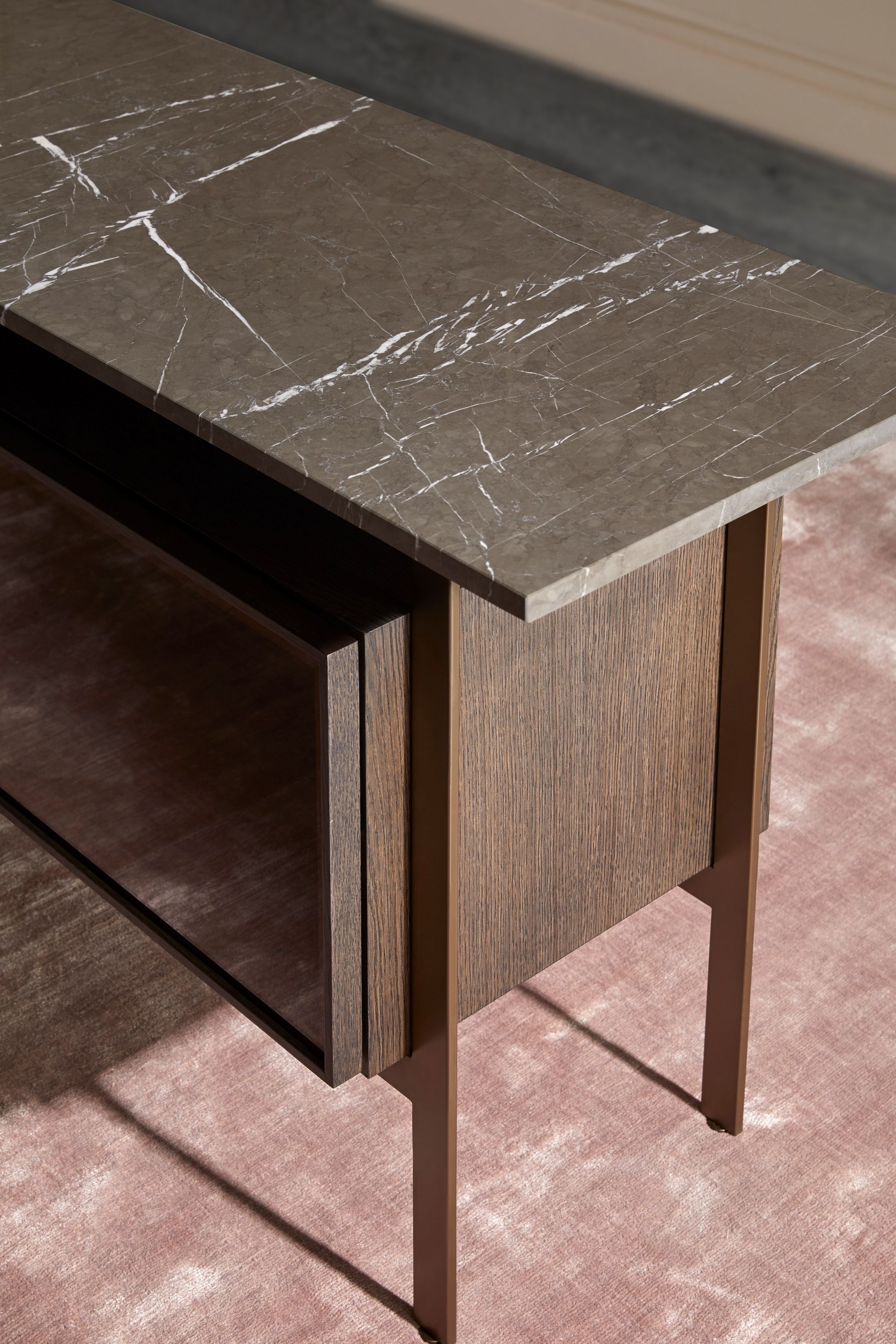 Шкаф из дерева и стекла с откидными дверями Punt Чикаго ARCH-00074008 - Вид №26