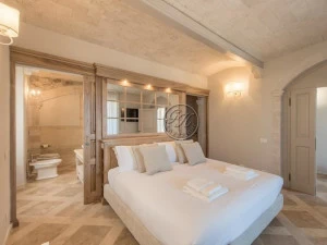 GH LAZZERINI Двуспальная кровать из массива дерева