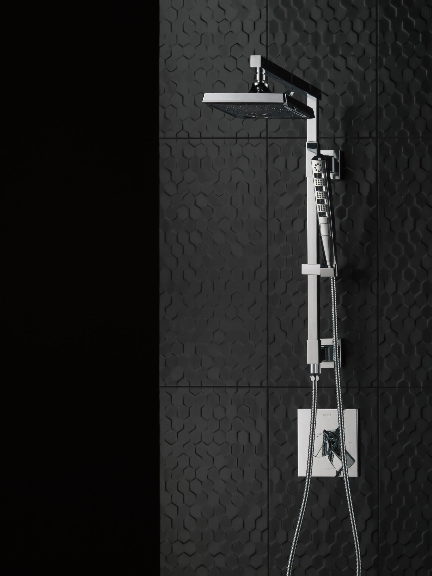 U495D-60-PK Шланг для ручного душа 60–80 дюймов Delta Faucet Universal Showering Хром  - Вид №7