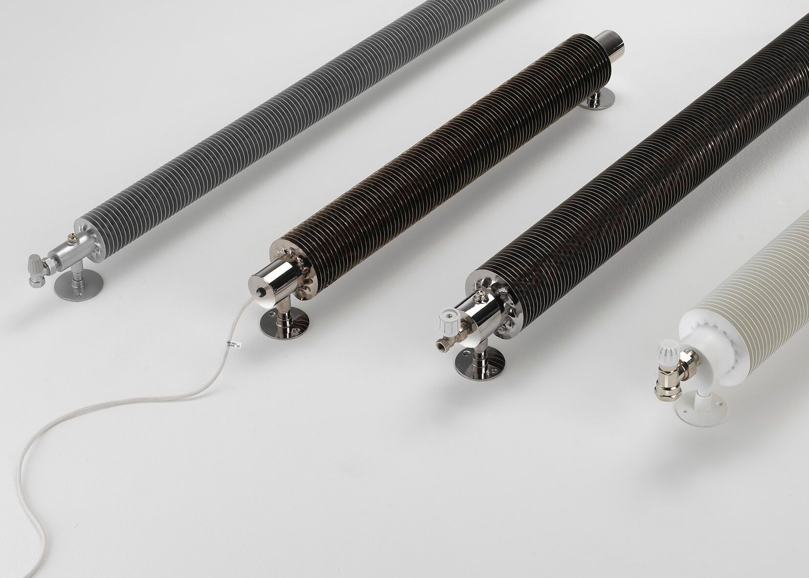 Настенный радиатор с горячей или электрической водой Hotwave HOT FORM ARCH-00049349 - Вид №2