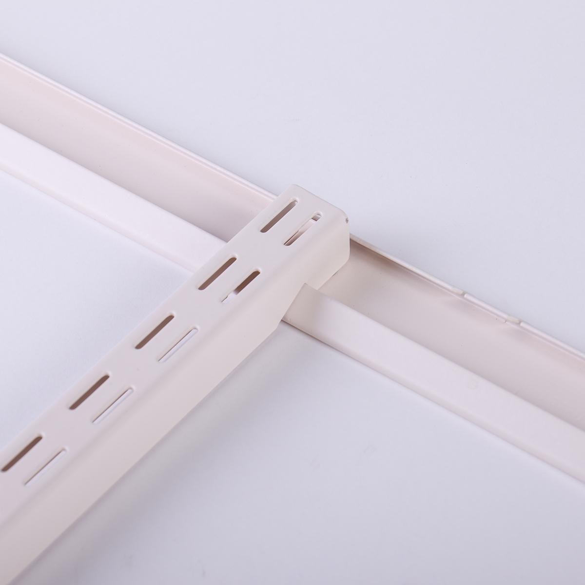 Стойка , 1955x25x23 мм, магнолия LJPS0487 Public Steel Россия  - Вид №1