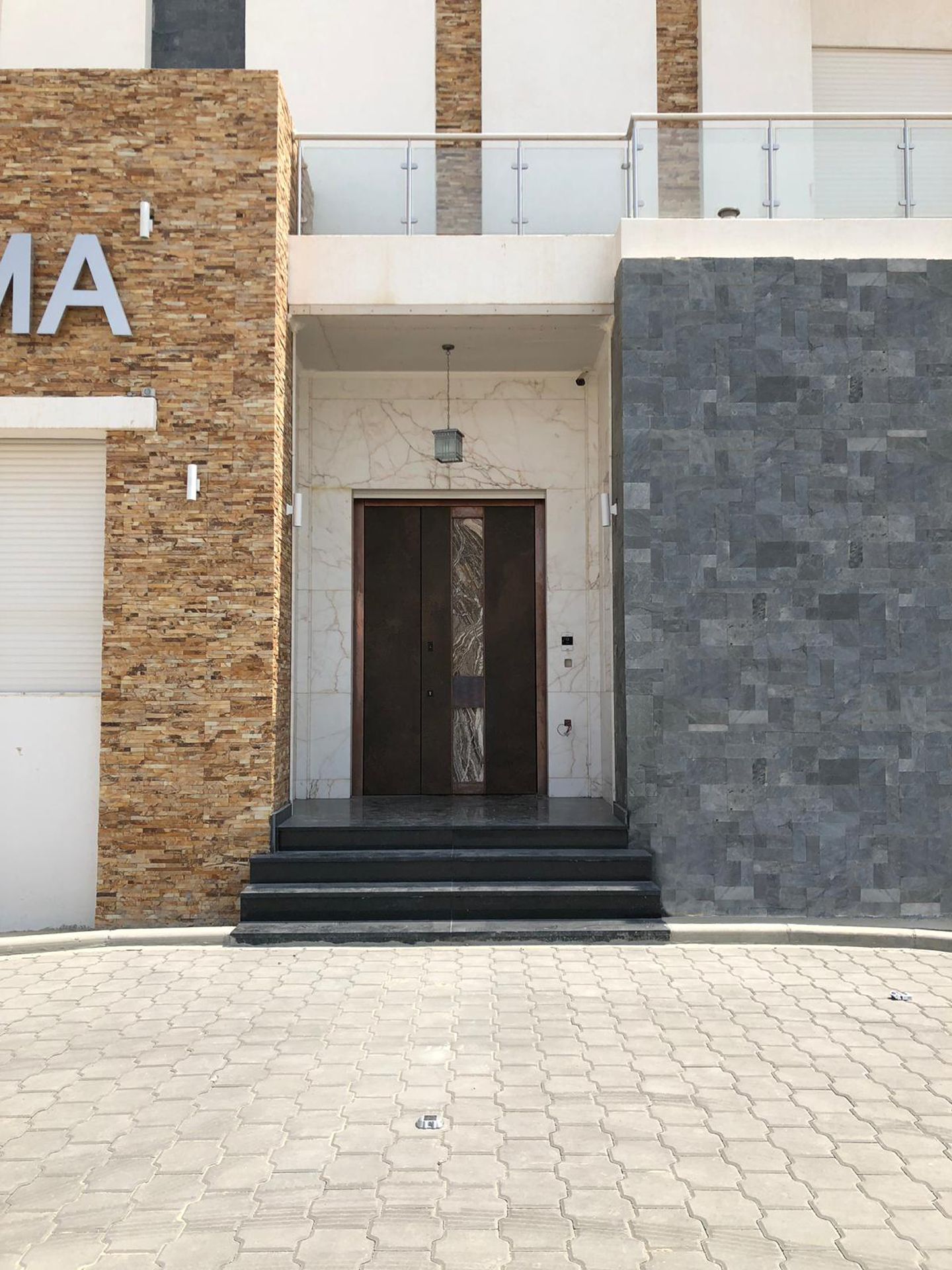 Бронированные двери с утопленной ручкой из керамики и латуни Ercole Rialto ARCH-00005914 - Вид №2