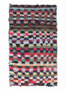 AFOLKI Прямоугольный шерстяной коврик с длинным ворсом и геометрическими мотивами Boucherouite Taa439be