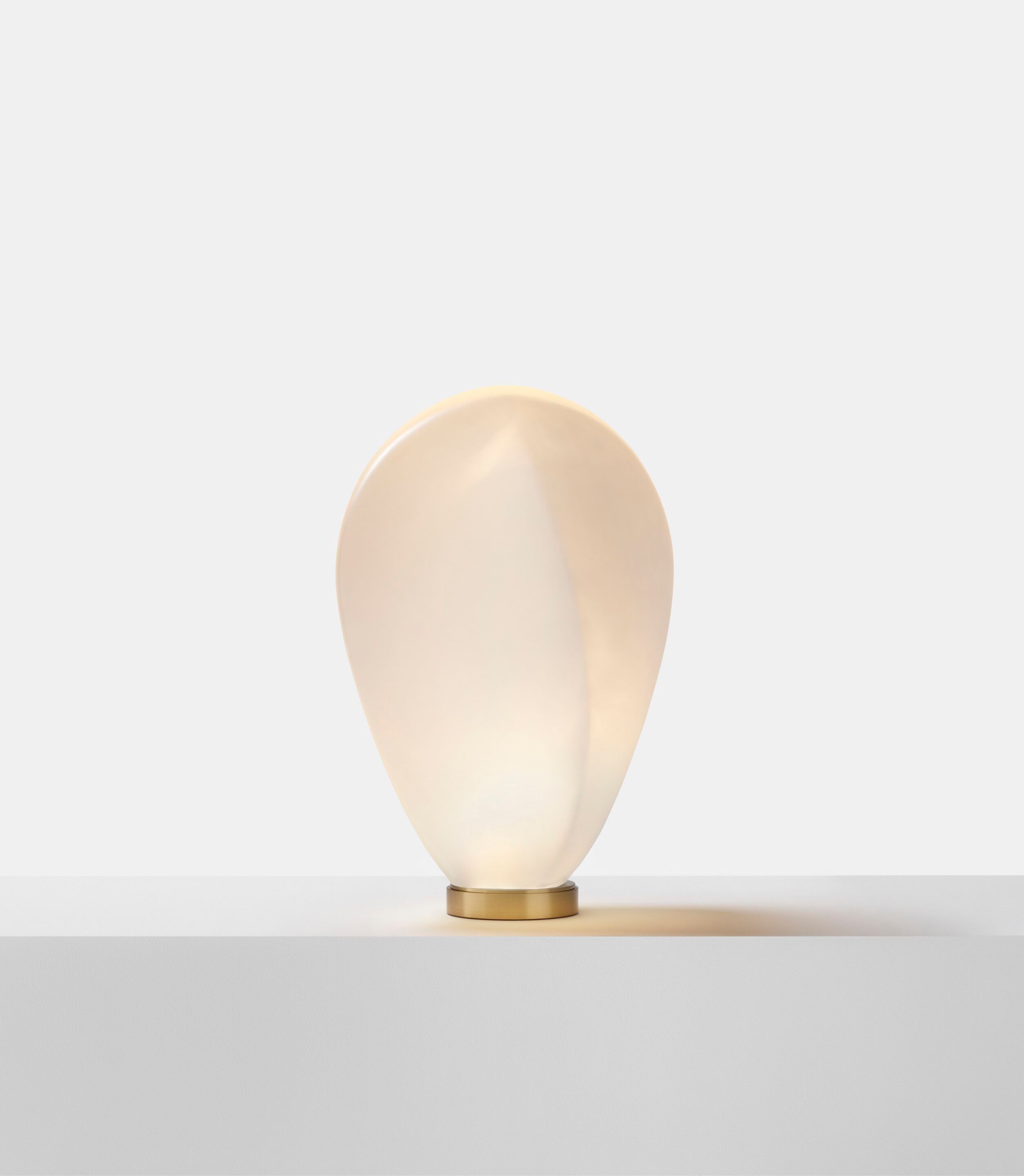 Стеклянная светодиодная настольная лампа Ross Gardam Solace ARCH-00067360 - Вид №5