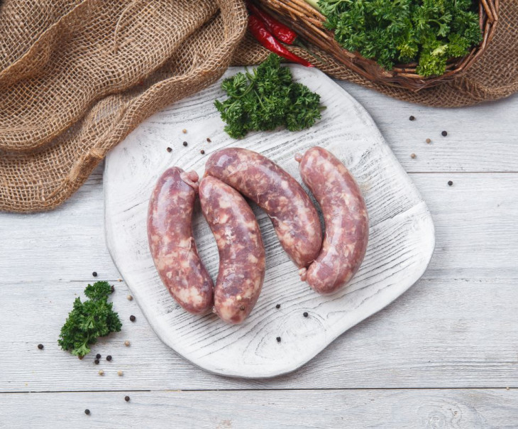 6106 Колбаски из свинины и говядины для гриля Вкусляндия 