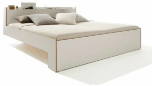 Müller Small Living Двуспальная кровать из дерева с контейнерным изголовьем