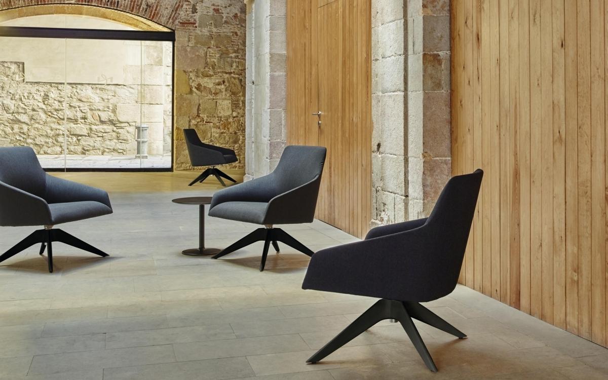 040318 Кресло Andreu World Alya - Вид №3