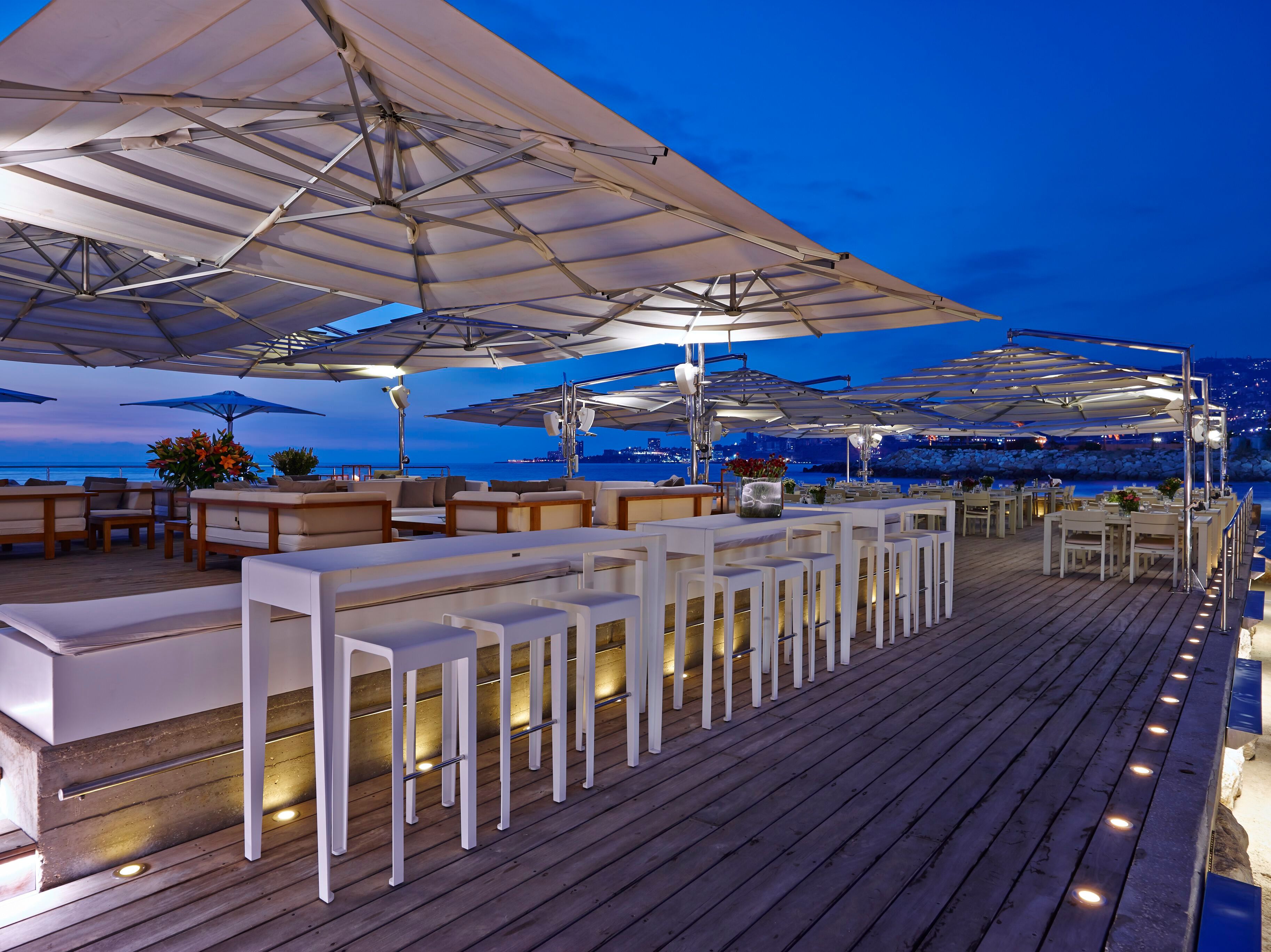 Поворотный зонтик из нержавеющей стали с боковым полюсом Gardenart GIRASOLE EVOLUTION ARCH-00035927 - Вид №1