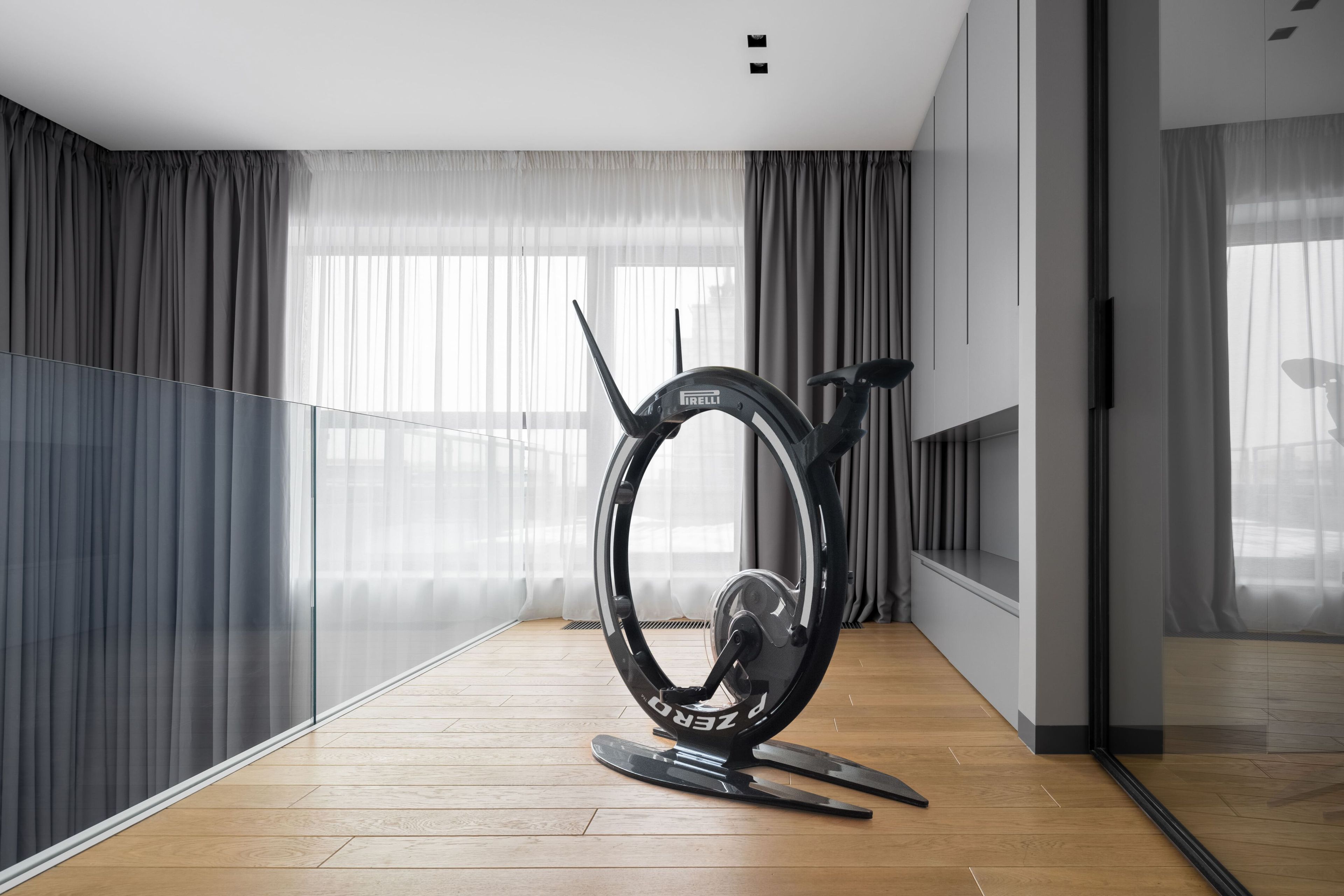 Велотренажер из стали и углеродного волокна Ciclotte CICLOTTE PIRELLI ARCH-00016993 - Вид №4