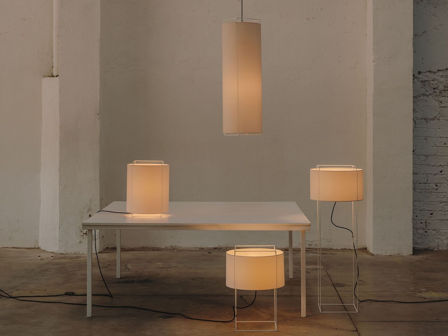 Железный светодиодный подвесной светильник luxcambra LEWIT COLGANTE LARGE ARCH-00131660 - Вид №1