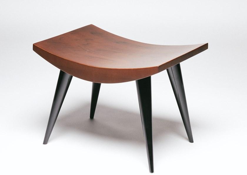 REDA AMALOU DESIGN Низкий табурет из ореха Jah sun-id-1444910 - Вид №5