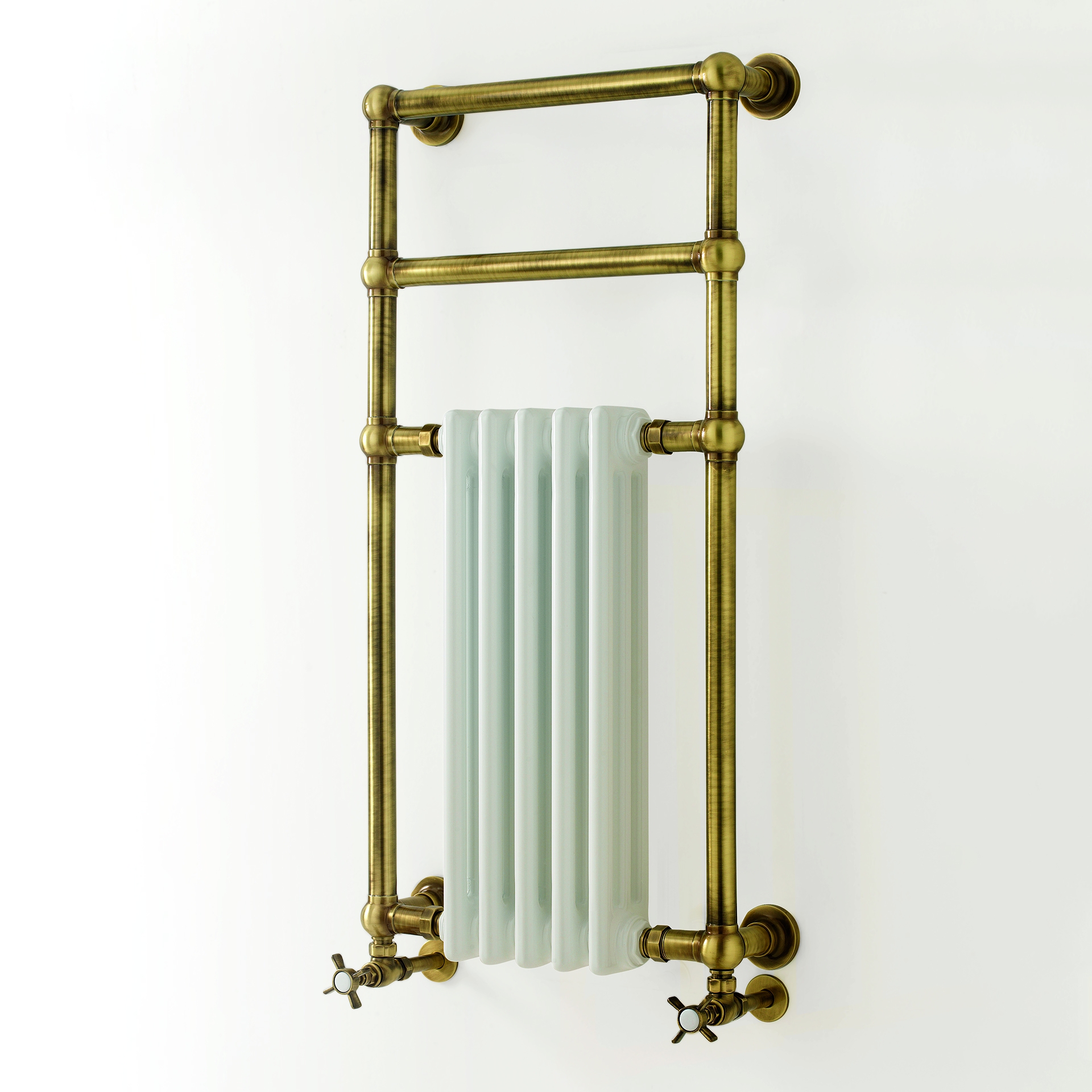 1232 3SC Настенный полотенцесушитель SUITE из латуни, версия с подогревом воды. диаметр трубы 30мм. Включены клапаны. Classico Treesseci 3SC