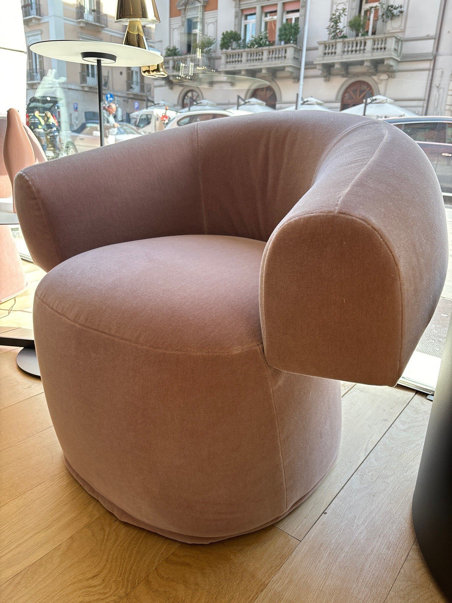 Тканевое кресло с подлокотниками In Stock Moroso ARCH-00064847 - Вид №1