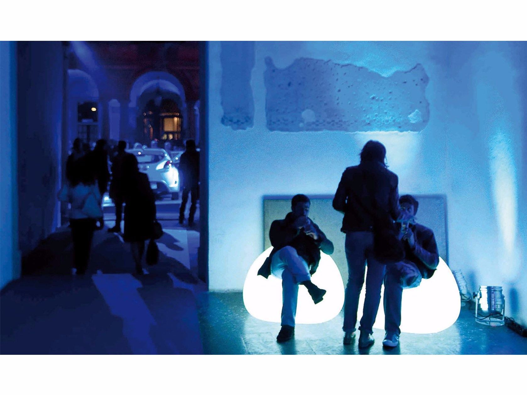 Светящееся кресло из полиэтилена PLUST Gumball ARCH-00060410 - Вид №3