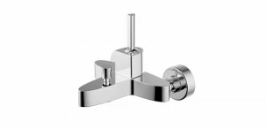 Смеситель для ванны короткий излив SPRING F679113C-01 bravat