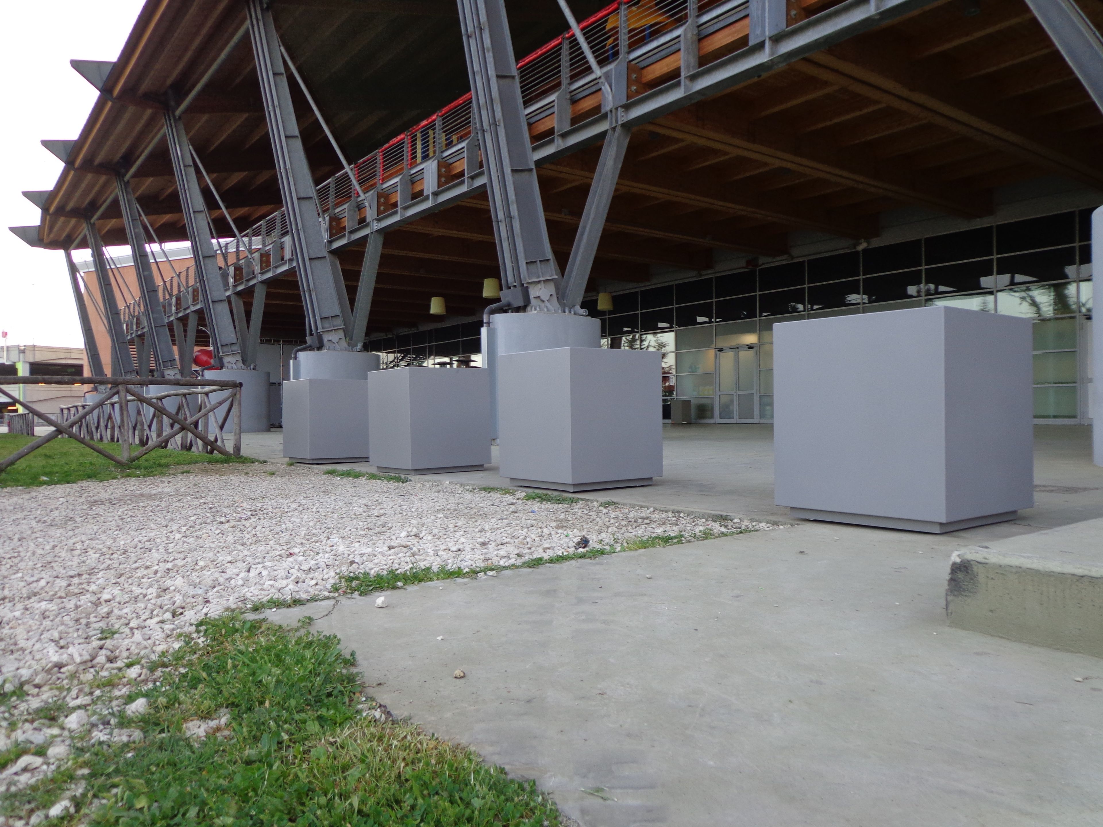 Квадратный плантатор из оцинкованного листа Viscio Urban Design FIORIERA ANTITERRORISMO ARCH-00086632 - Вид №12