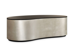 Стеклянный журнальный столик с колесами