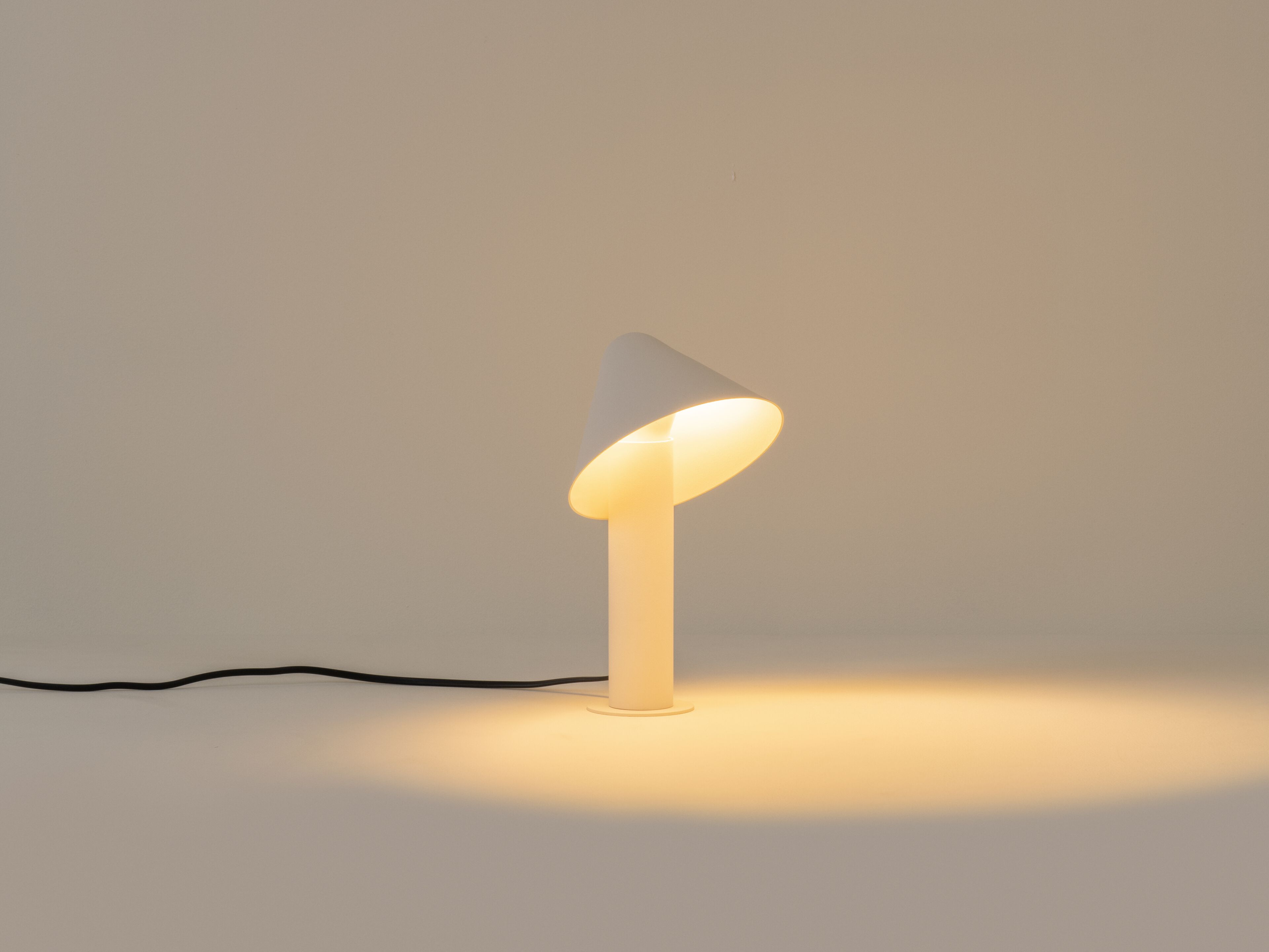 Регулируемая стальная настольная лампа Milan Iluminacion Shita ARCH-00134135 - Вид №4