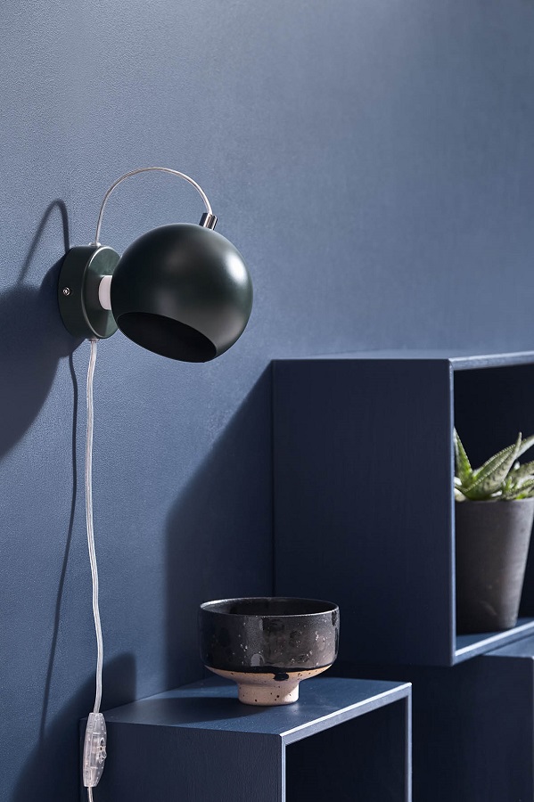 Лампа настенная Ball, белая глянцевая Frandsen 4750006006011 - Вид №3