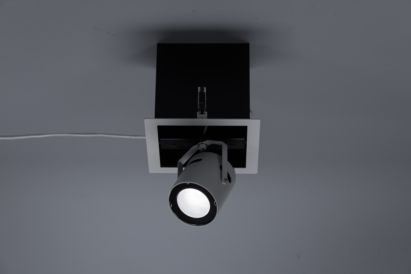 2000000049366 Встраиваемый светильник Searchlight ELECTRORETRO  - Вид №1