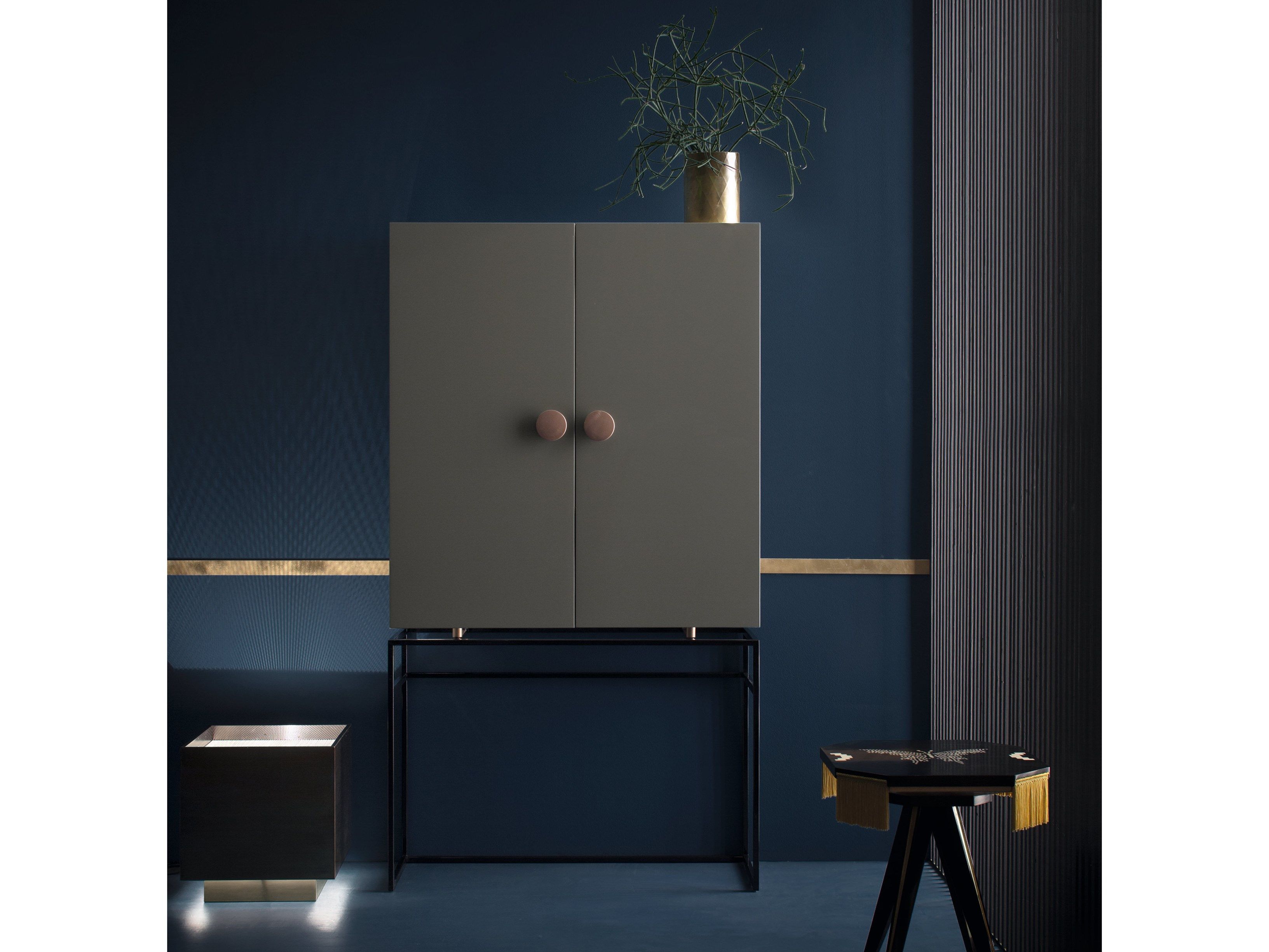 Высокий шкаф для ванной комнаты с дверцами Cerasa маори ARCH-00125414 - Вид №1