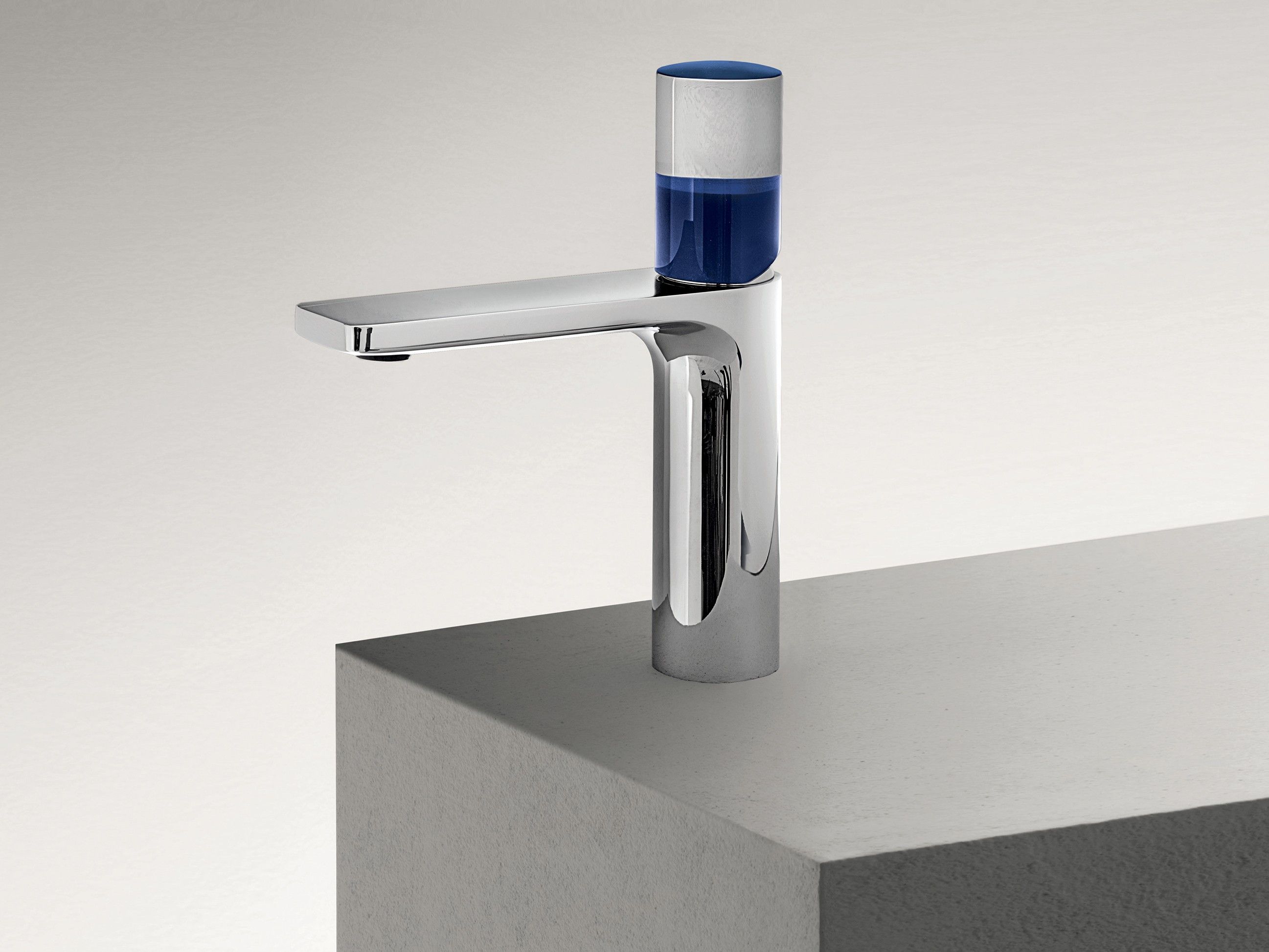 Смеситель для раковины с одним отверстием Fantini Rubinetti Nice ARCH-00139655