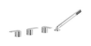 Смеситель на бортик ванной на 4 отверстия с изливом, дивертером и душевым гарнитуром. WE ARE IB c6397cc Chrome C-67