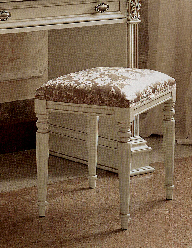 Пуф  SAONCELLA MOBILI 42309 