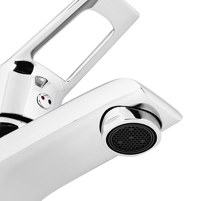 AMUSB00M01 Milardo Amur Смеситель для умывальника Amur Россия - Вид №3