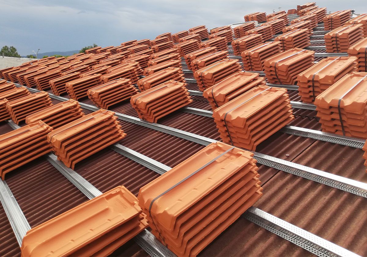 Подкрыльевые плиты для черепичной крыши ONDULINE ITALIA система подкрылья ARCH-00144418 - Вид №1