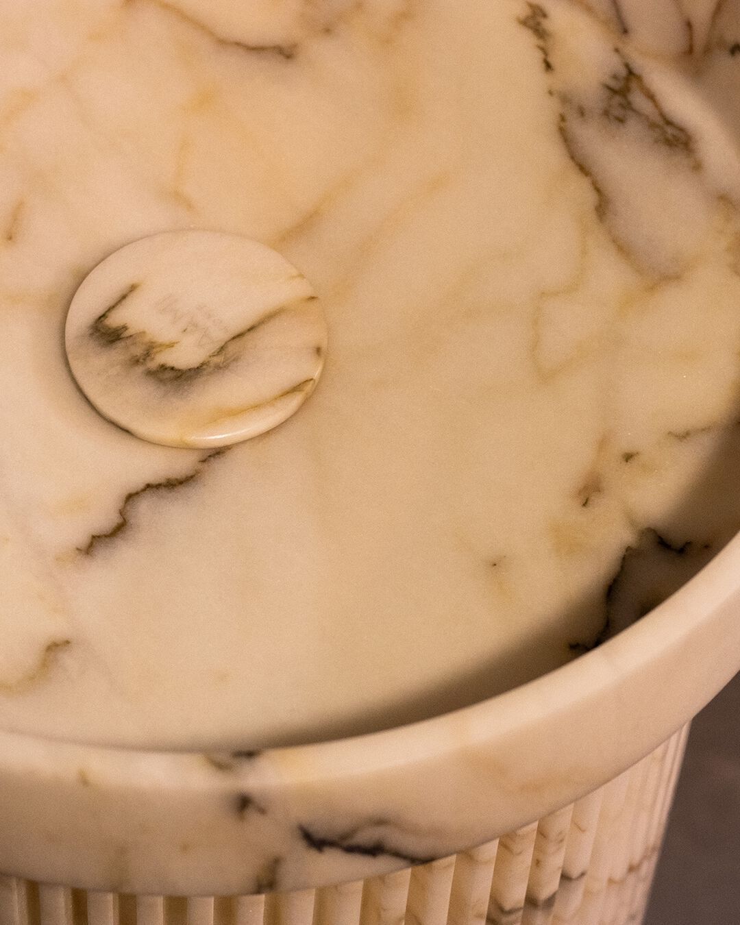 Отдельно стоящий умывальник из мрамора Estremoz Maami Home DORIC ARCH-00092557 - Вид №2