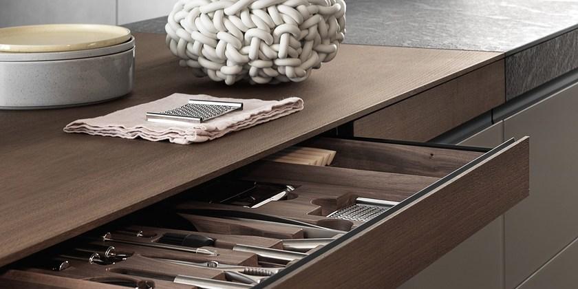 VALCUCINE Кухня из непрозрачного стекла и ящик из камня кардозо Genius loci sun-id-1479373 - Вид №8