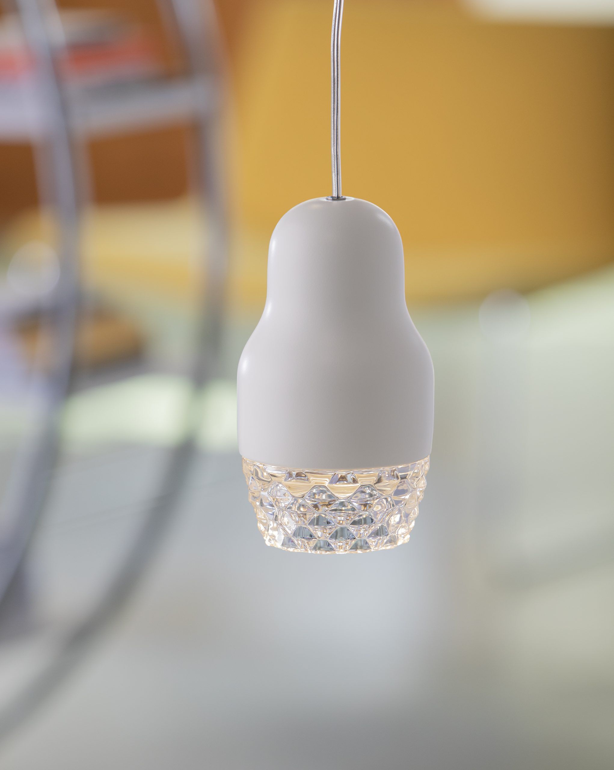 Алюминиевый и стеклянный подвесной светильник AXOLIGHT Fedora ARCH-00010389 - Вид №4