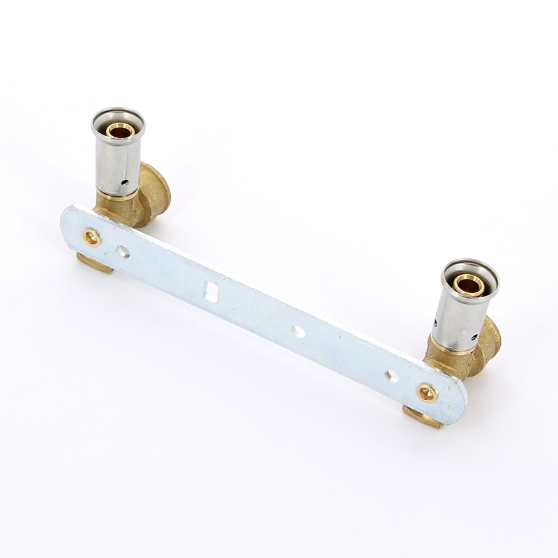 Водорозетка пресс-В двойная на планке HENCO 16x1/2"x16 28P16041604 - Вид №3