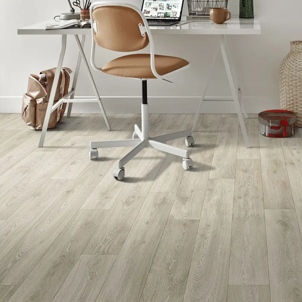 IVC Линолеум «Дуб Карпатский» — износостойкое покрытие для помещений со средней проходимостью 84468796 STLM-1494584